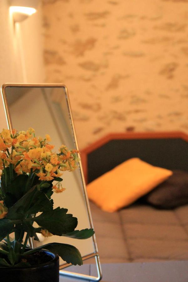 Les Chambres D'Hotes De La Metairie Du Bourg เลแซร์บิเย ภายนอก รูปภาพ